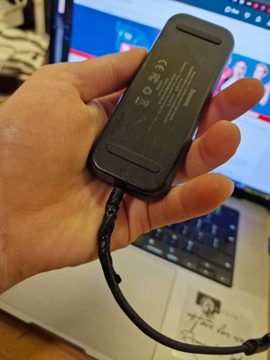 2 x hub USB C - Baseus + Noname HC07