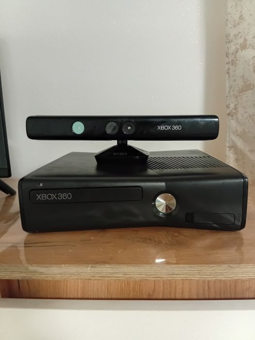 Xbox 360 в харошем состояни обменяю на xbox one s