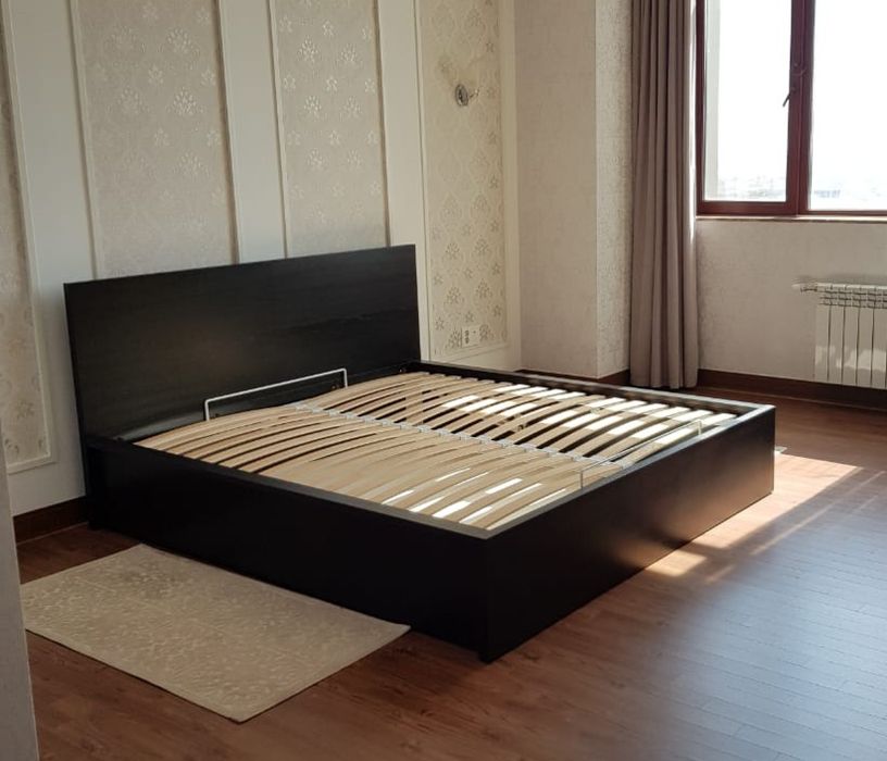 Продам кровать 2×2 метра