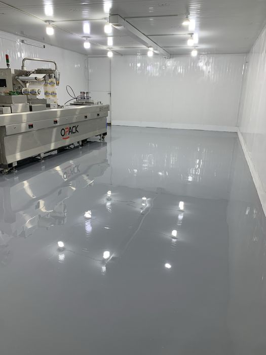 Наливные полы эпоксидный краски и полиуритановие краски