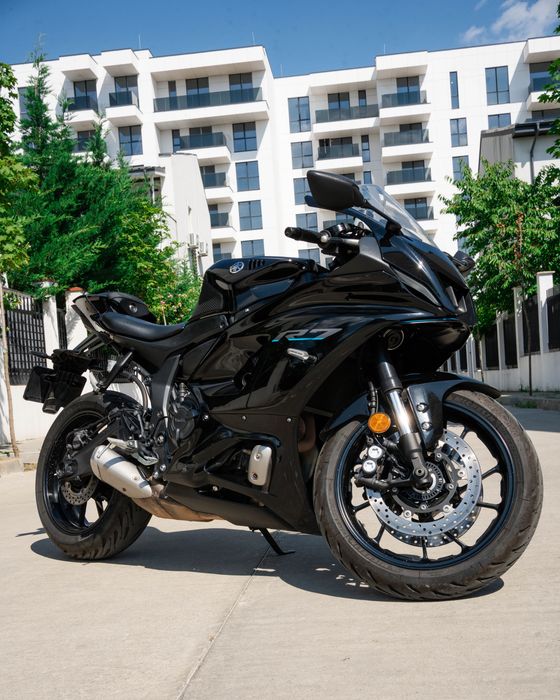 Yamaha YZF-R7 2023 | Prim proprietar | 17.764 km | Anvelope noi și baterie noua | 8.290 € negociabil