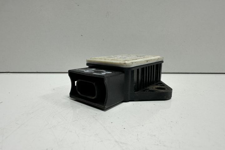 Senzor acceleratie Bosch A2165420018 Mercedes-Benz B-Class W245