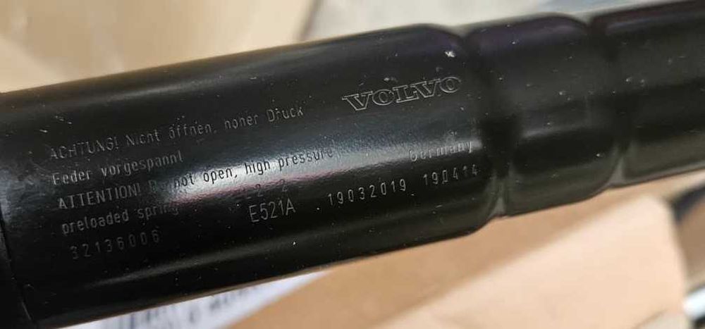 Amortizoare electrice portbagaj/haion Volvo XC60 II