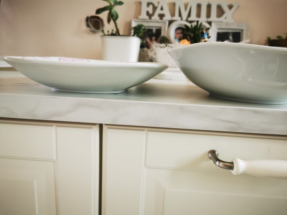 Порцеланов сервиз за хранене - розов