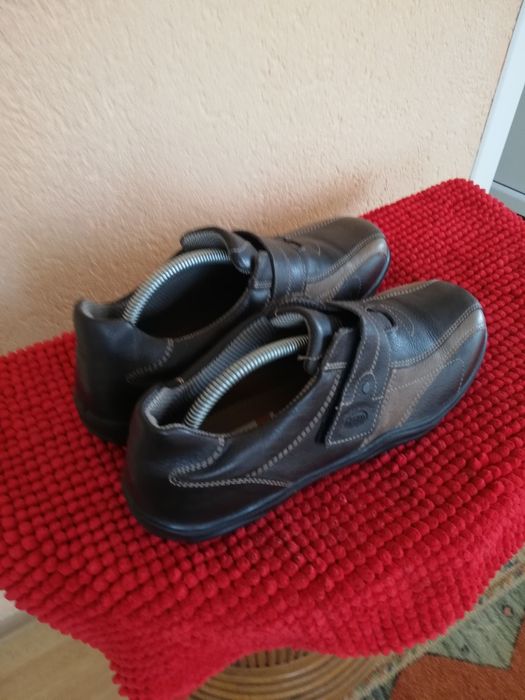 Pantofi Jomos piele bărbati nr 45 cu scai