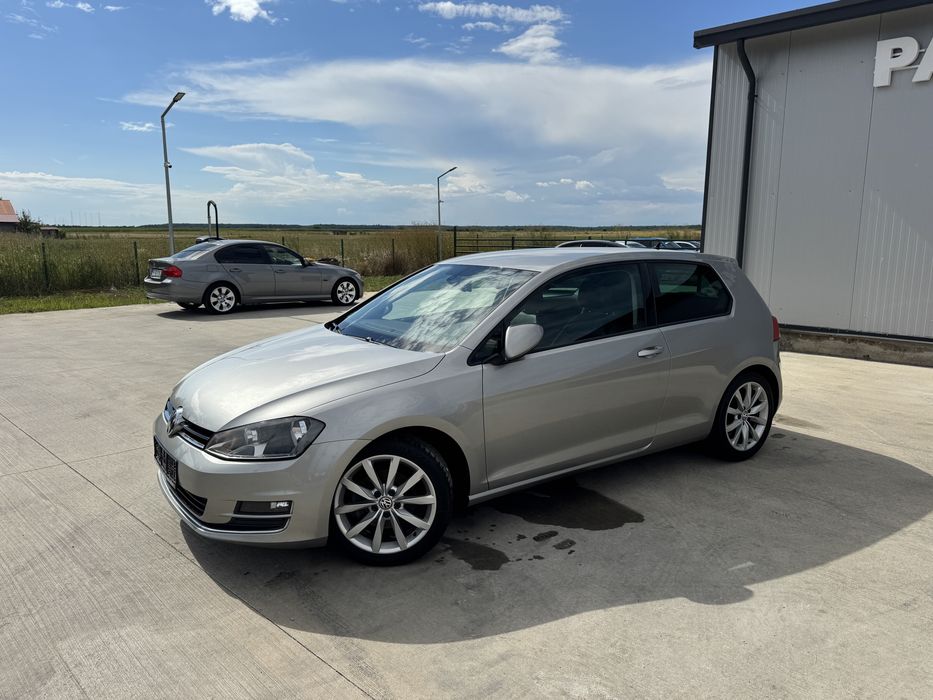 VW GOLF AUTOMAT/navigatie/piele/scaune sport inc/rate/garantie/150cp
