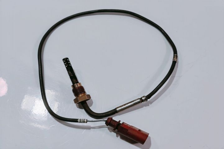 Senzor temperatura gaze  VWAGATS200HE1EPIQBG / 04L906088AE Audi A3 8V