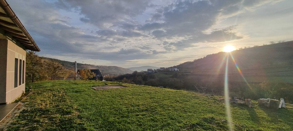 Inchiriez  casa in Suceagu_Baciu la 12 km de Cluj_City cu sprafata de 160 mp