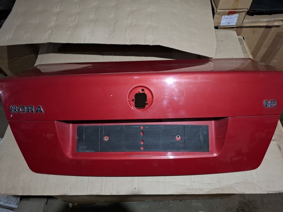 Крышка багажника VW Bora
