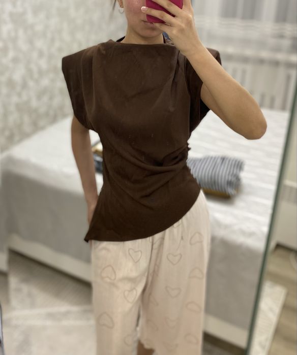 Новый топ шоколадного цвета, размера S