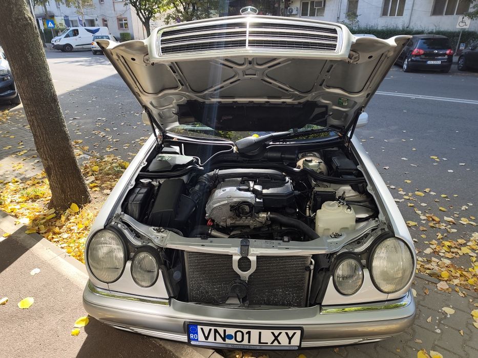 MERCEDES-BENZ E-Class 1996 — imagine 3