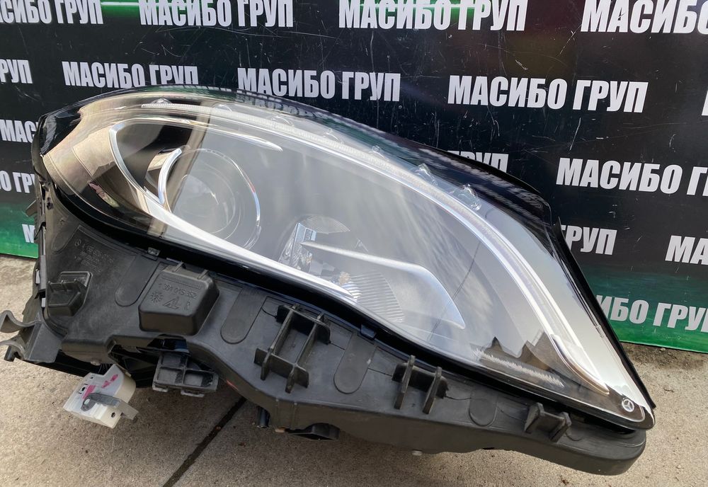 Фар far десен фарове за Мерцедес ГЛА Mercedes GLA W156