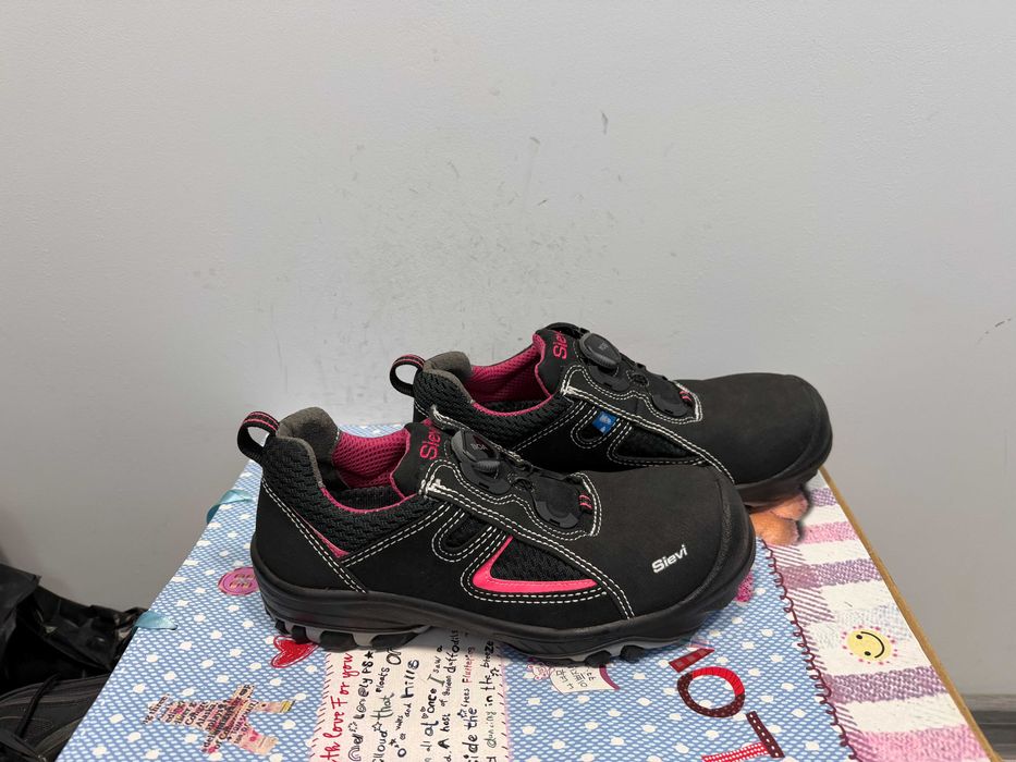 ''Sievi Sweet Roller+ S3''оригинални дамски обувки 39 номер