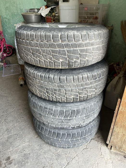 Диски с резиной на бмв е34/39 стиль 83