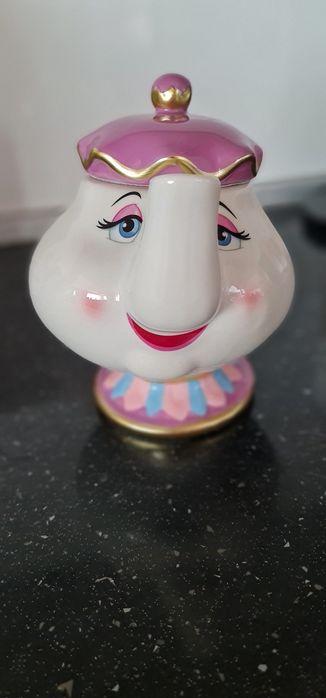 Порцеланов чайник Дисни, Красавицата и звяра