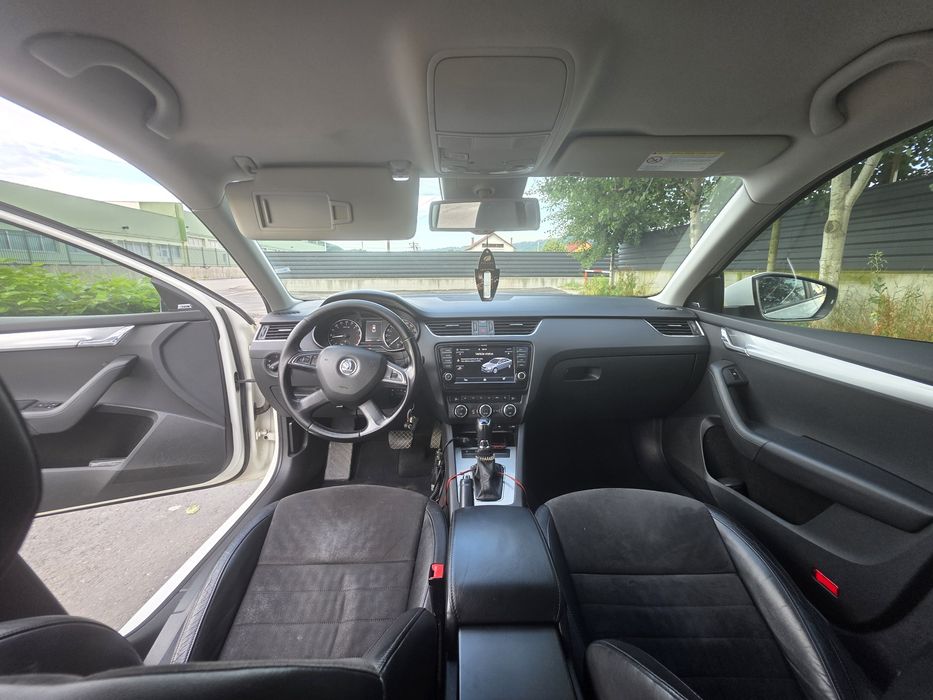 SKODA Octavia 2013 — imagine 2
