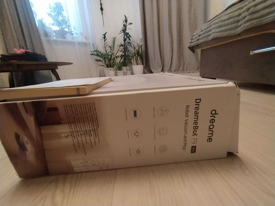 Продам робот пылесос-DreameBot F9pro