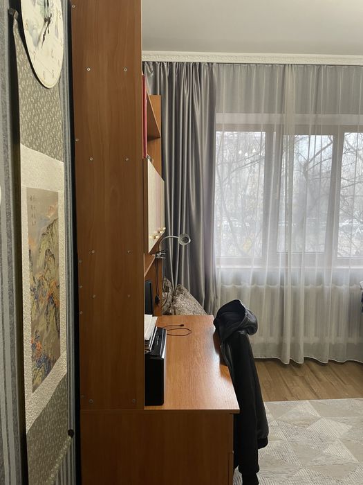 Продам шкафы и рабочий стол для компьютера