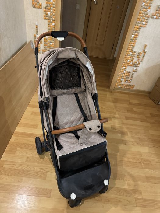 Продам детскую коляску