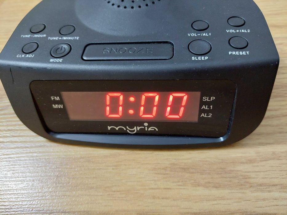 Ceas cu display Rosu Radio desteptator MYRIA MF394, FM/MW, negru