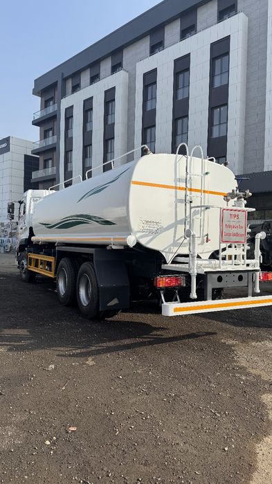 Тайёр 20тон Водовоз (поливомоечный машина)