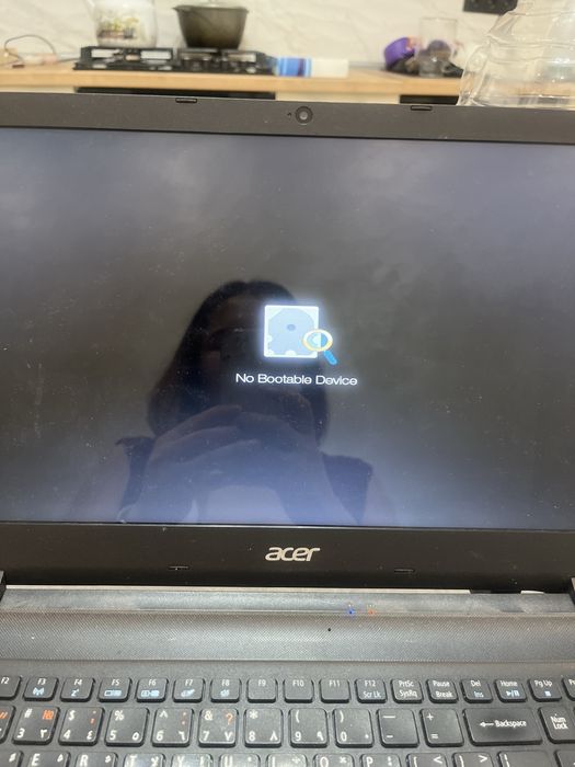 Продам старый ноутбук Acer