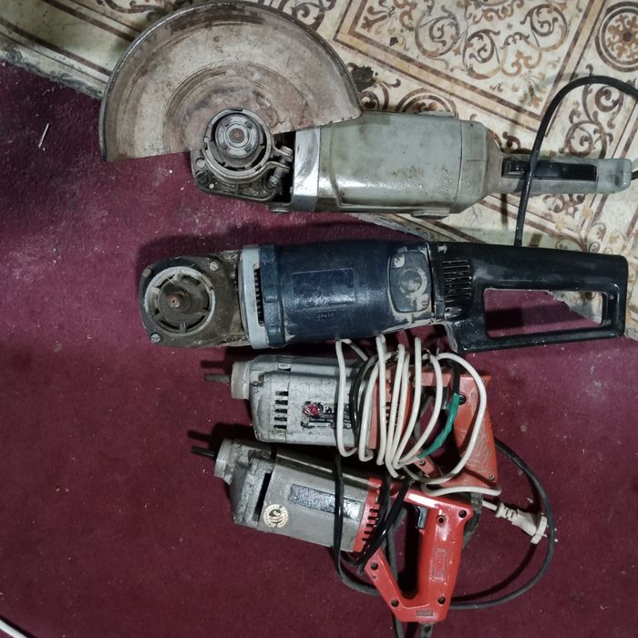 Instrumentlar sotiladi