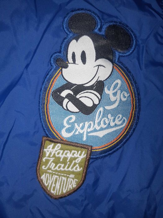 Ветровка для мальчика 104см.