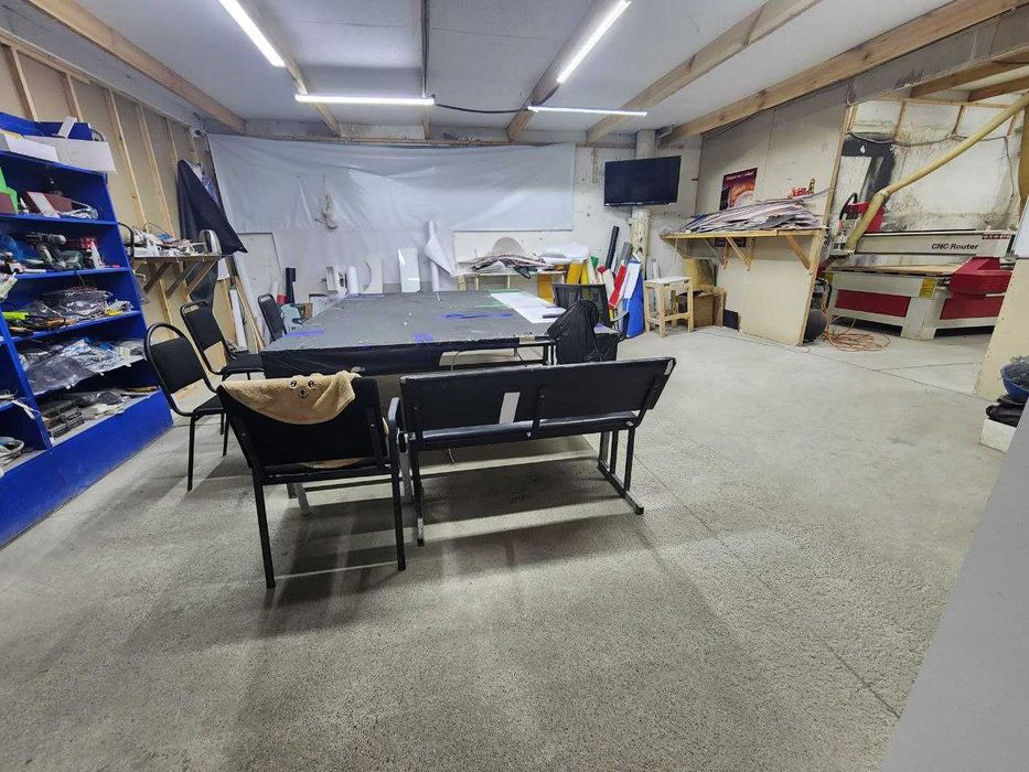 Сотилади: Тайёр Реклама-ишлаб чиқариш цехи!