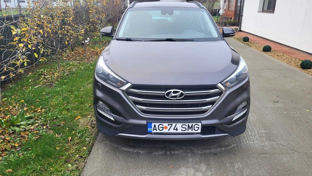 Hyundai Tucson 2.0 crdi,184 cp,4x4,cutie automata, Luxury Pack