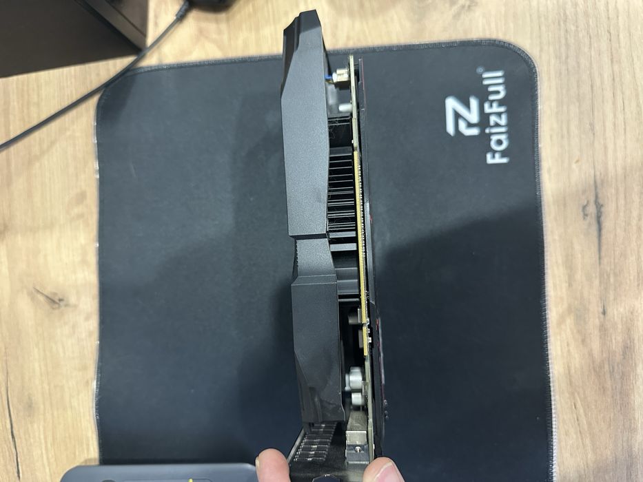 Видеокарта 1050 ti 4gb