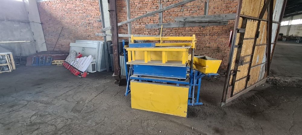 Вибропрес для изготовления брусчатки Б-1000