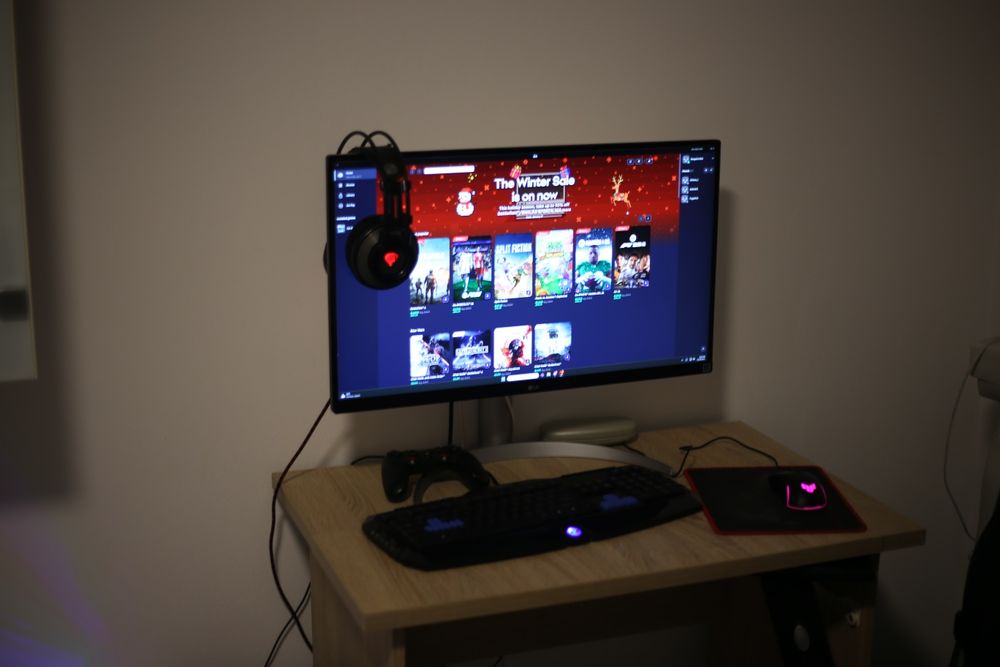 Vând PC Gaming îmreună cu periferice sau fără