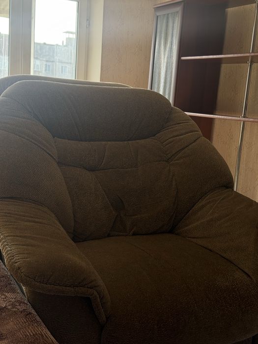 Отдам два кресла