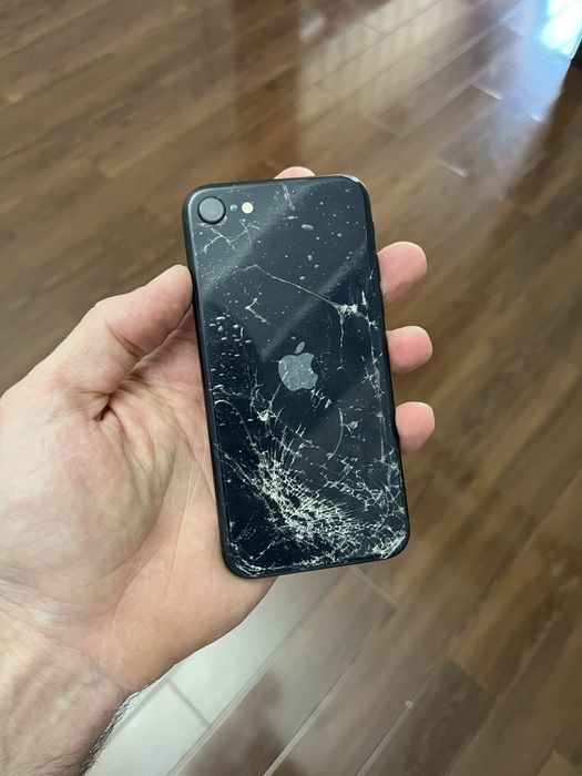 iPhone SE 3 Black 2022