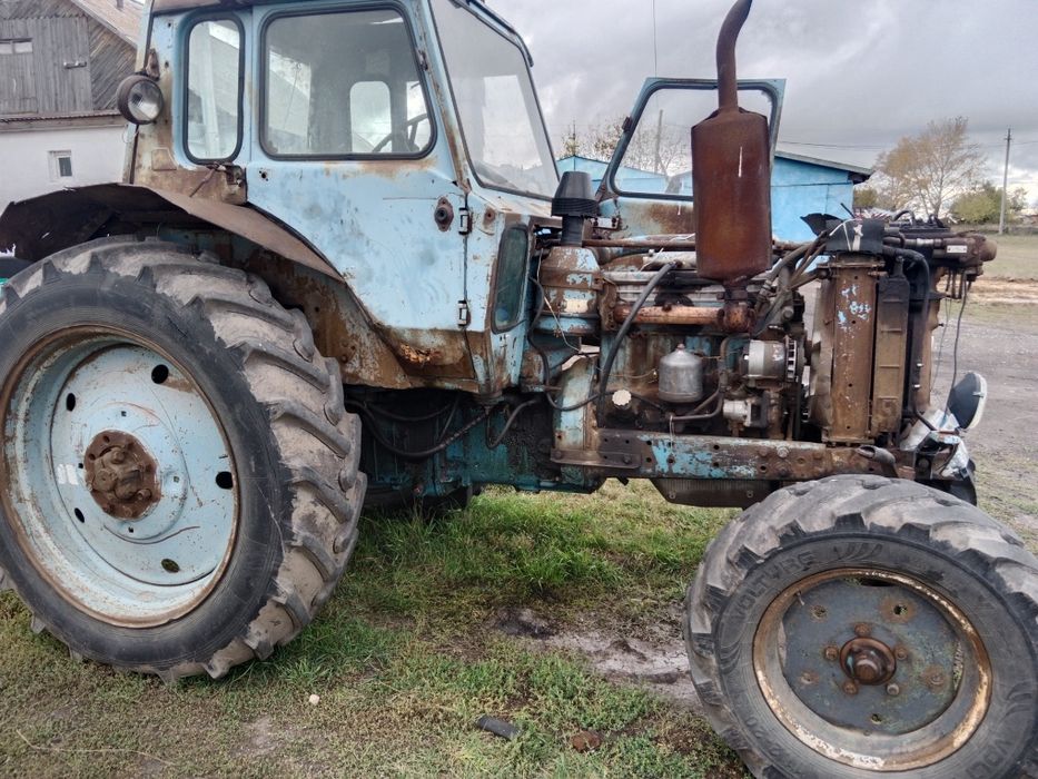 Продам два трактора Мтз
