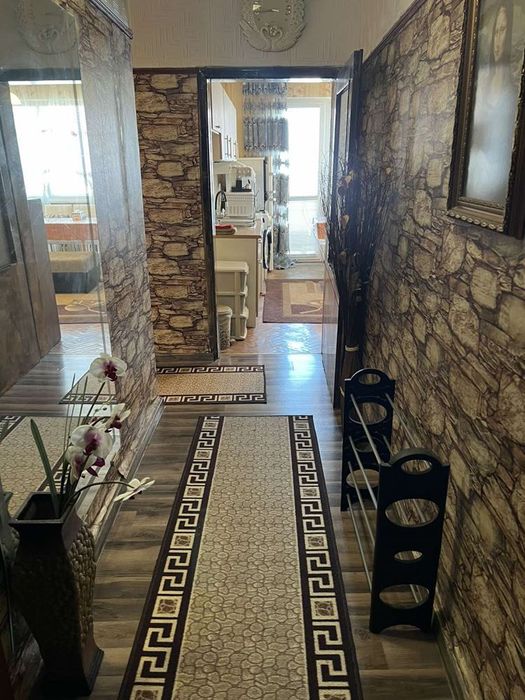 Продава се Тристаен апартамент в София, Гевгелийски - 72 кв.м за 1973 €/кв.м - Снимка #3