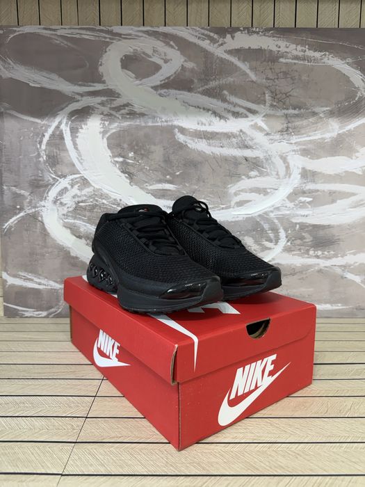 Nike Air Max DN Triple Black
