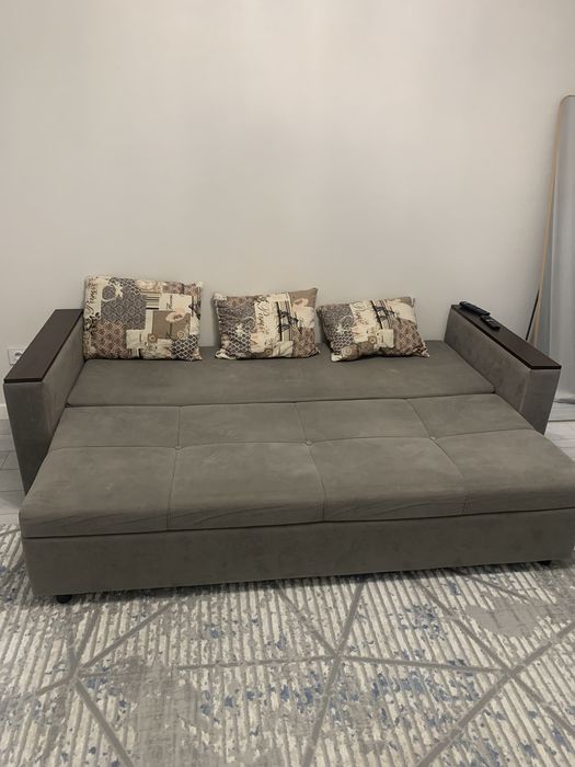 Продам диван б/у в хорошем состоянии