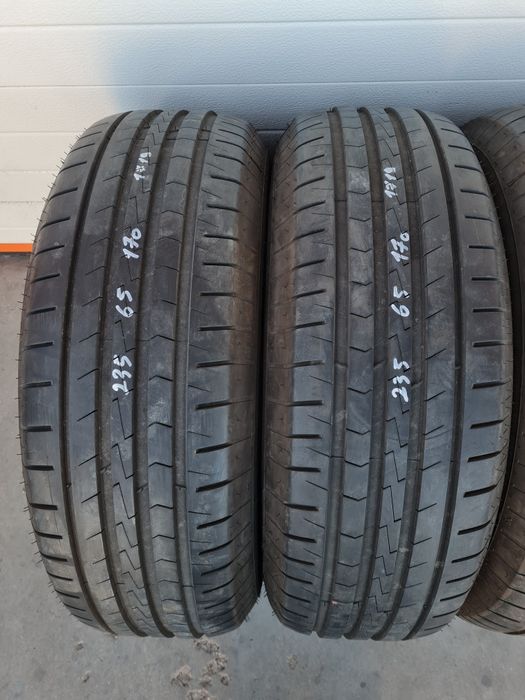 Летни гуми 4 броя VREDESTEIN Sporttrac5 235 65 R17 дот 1719