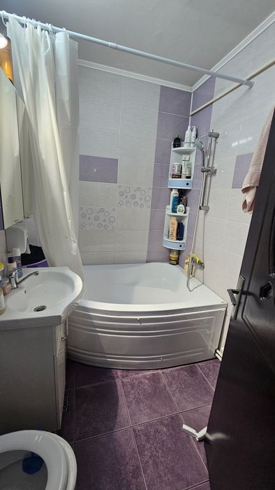 Vând apartament 3 camere/Mobilat
