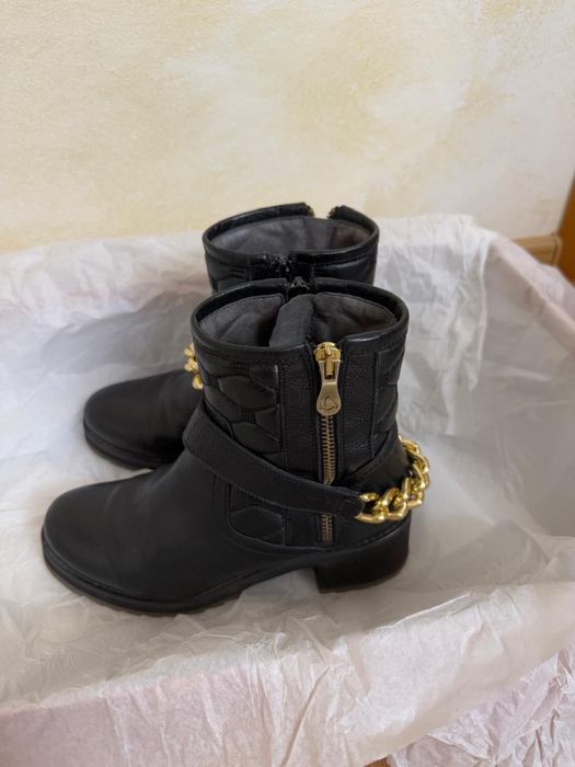 Ботинки натуральная кожа