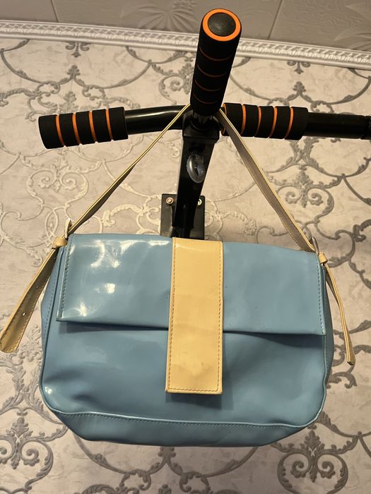 Сумки разные по 1000 тг