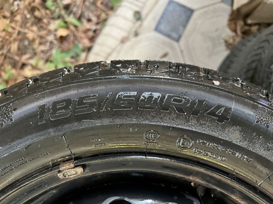 зимние шины с штамп дисками 185/60/14