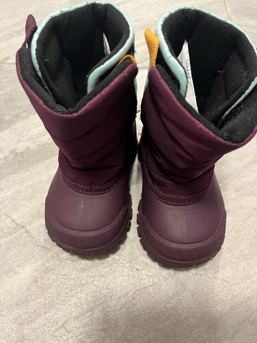 Бебешки зимни ботуши