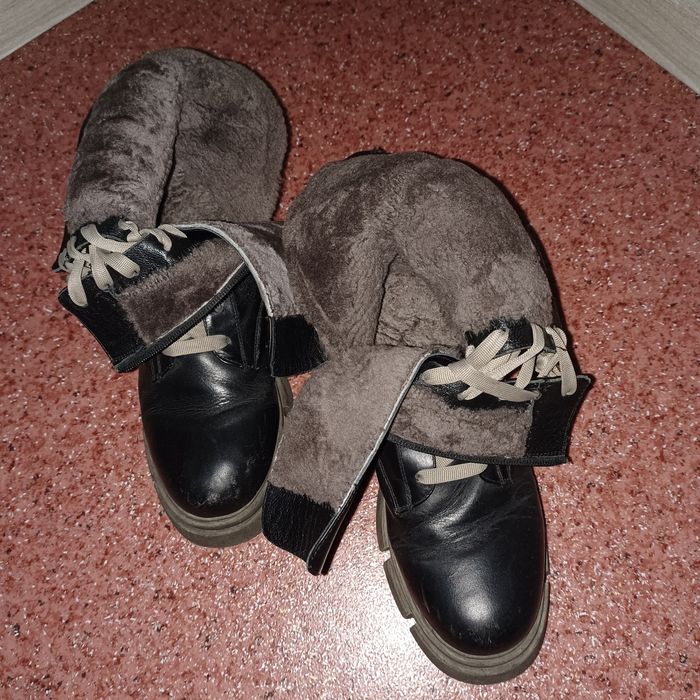 Ботинки 38 размер , кожа - мех натуральные