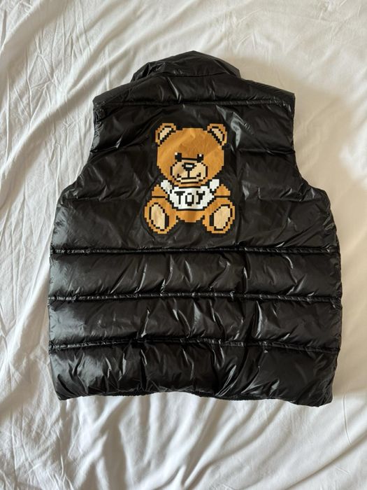 Черен елек Moschino