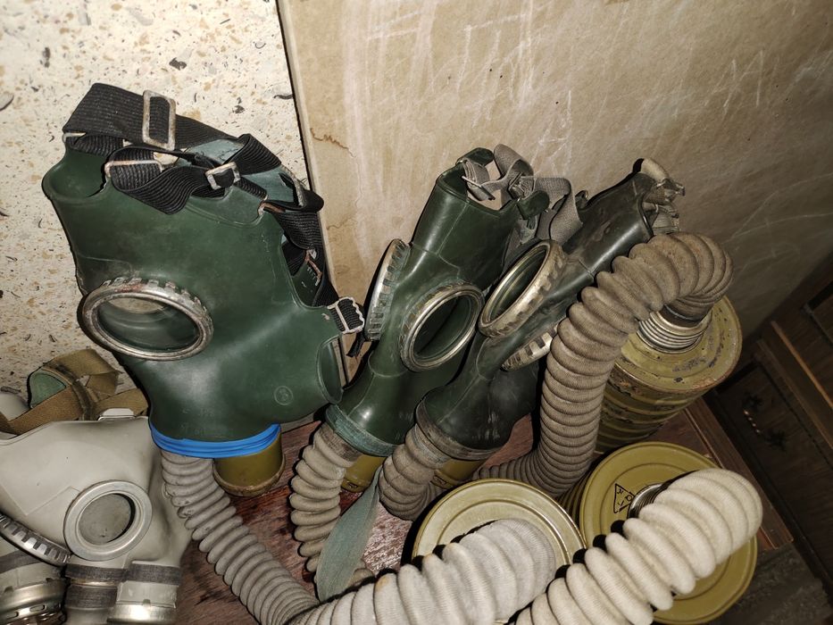 продам,обменяю противогазы