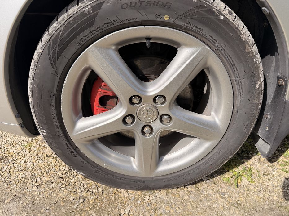 Toyota corolla verso 2.0 4d4 116кс