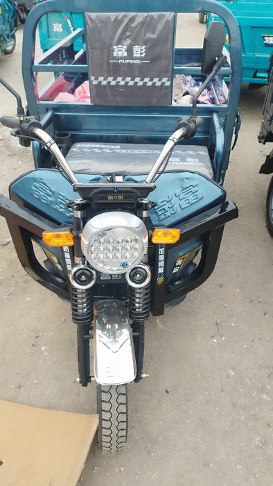 Электро Трицикл муравейник мото грузовой куб трёхколесный аккумулятор